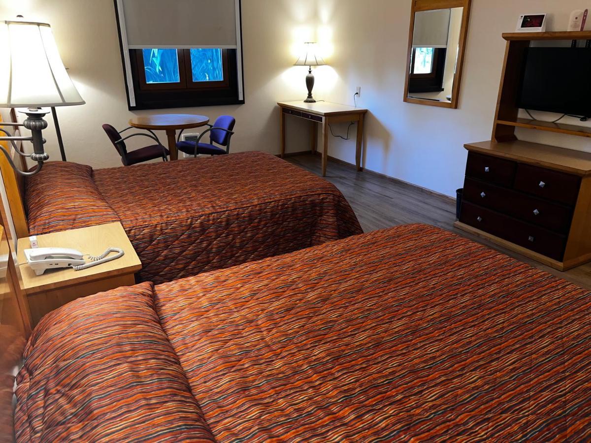 Hotel Oliver Inn Толука Екстер'єр фото