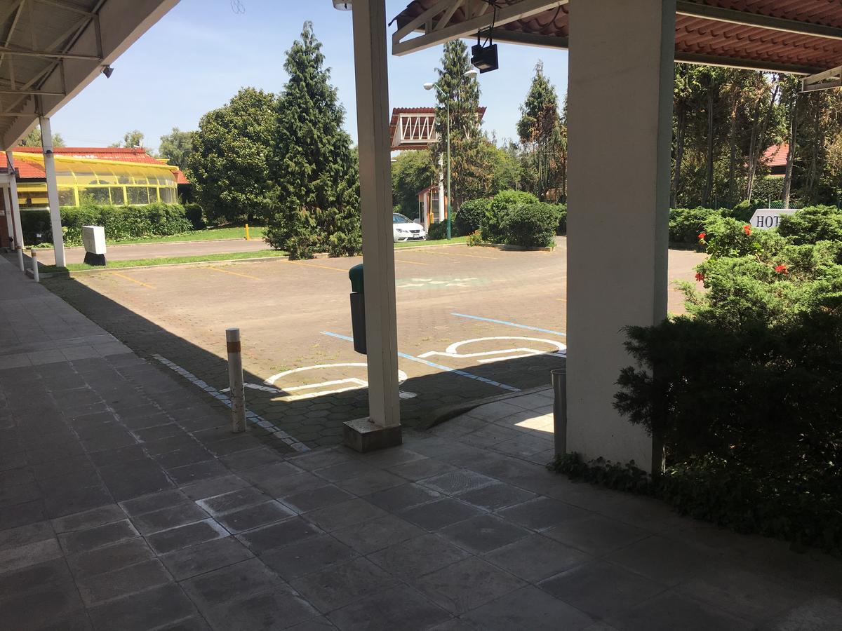 Hotel Oliver Inn Толука Екстер'єр фото